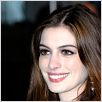 Alice au Pays des Merveilles : photo Anne Hathaway, Tim Burton