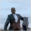 Les Arnaqueurs VIP : photo Adrian Lester