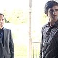 Photo Freddie Highmore, Michael Vartan, Vera Farmiga