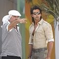 Defender : Photo Hrithik Roshan, Rakesh Roshan