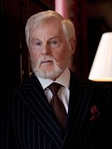 Derek Jacobi