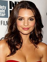 Emily Ratajkowski
