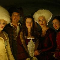 1788 et demi : photo Camille Claris, Julie Voisin, Lou de Laâge, Natacha Lindinger, Sam Karmann