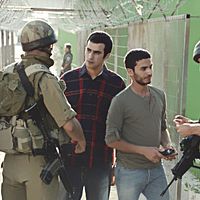 Le Fils de l'autre : Photo Mahmud Shalaby, Mehdi Dehbi