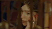 <strong>Des filles en noir</strong> Extrait vidéo (3) VF