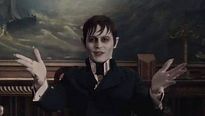 <strong>Dark Shadows</strong> Bande-annonce VF