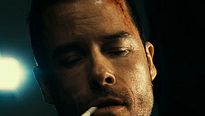<strong>Lock Out</strong> Bande-annonce (2) VO