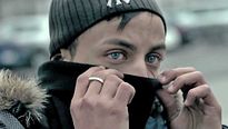 <strong>Ali a les yeux bleus</strong> Bande-annonce VO