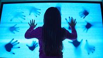 <strong>Poltergeist</strong> Bande-annonce VO