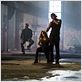 Du Plomb dans la tête : photo Jason Momoa, Sarah Shahi