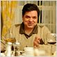Love Next Door : Photo Oliver Platt