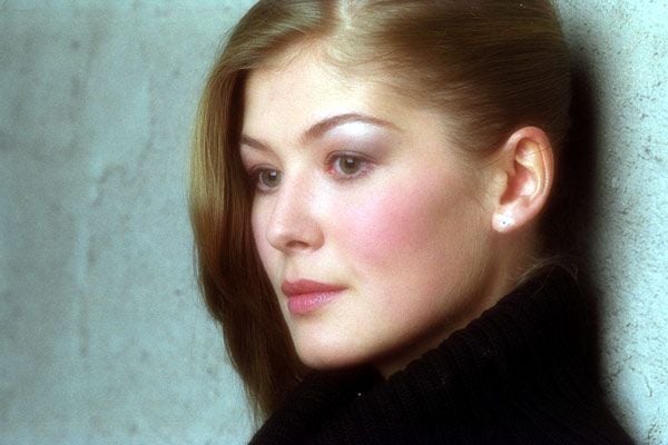 Rosamund Pike Meurs Un Autre Jour Photo de Rosamund Pike - Meurs un autre jour : Photo Rosamund Pike