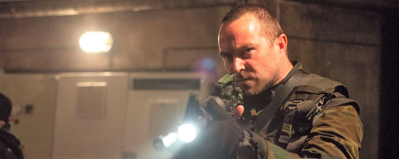 Trésor sous l'eau, soldats badass et batailles de tanks dans la bande-annonce de Braqueurs d'élite