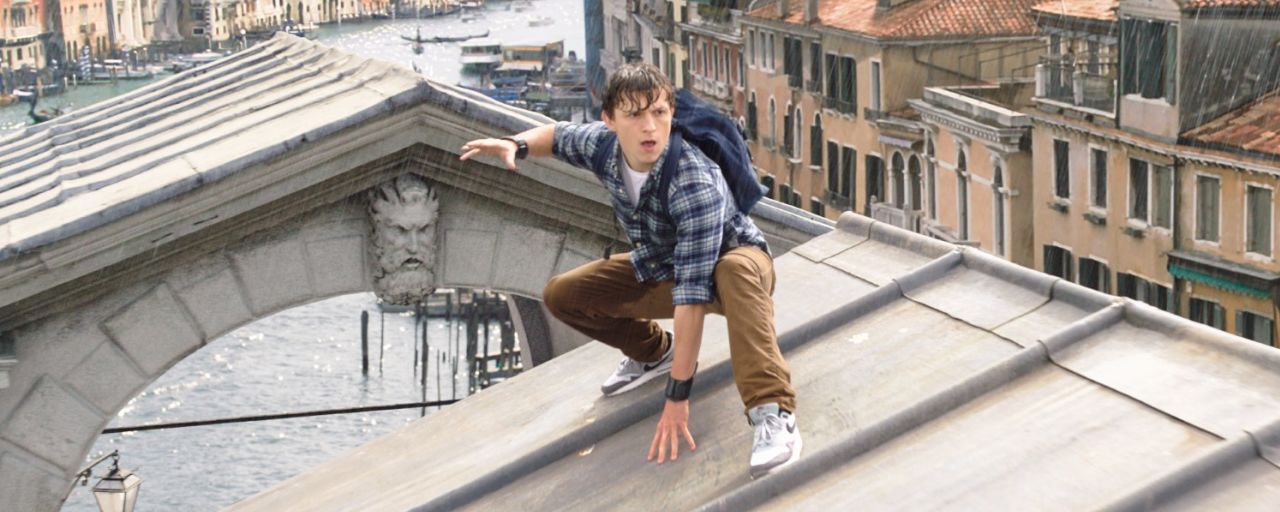 Spider-Man Far From Home : un indice sur la place du film dans la chronologie sur l'affiche ?