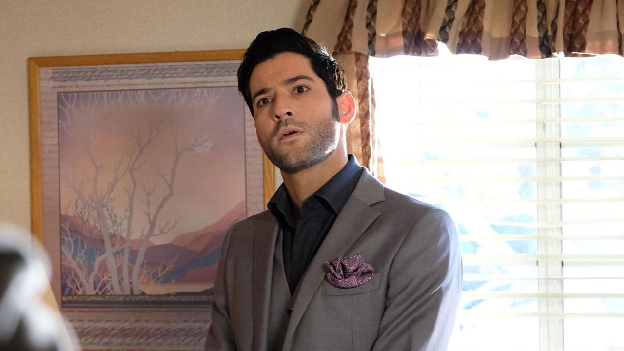 Arrow : Tom Ellis dément l'apparition de Lucifer dans le crossover