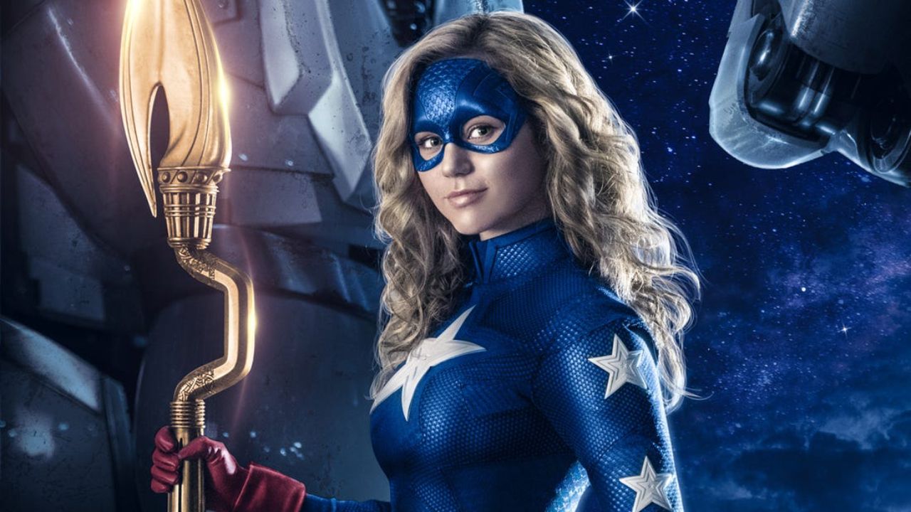 Arrow : Stargirl va faire ses débuts dans le nouveau cross-over