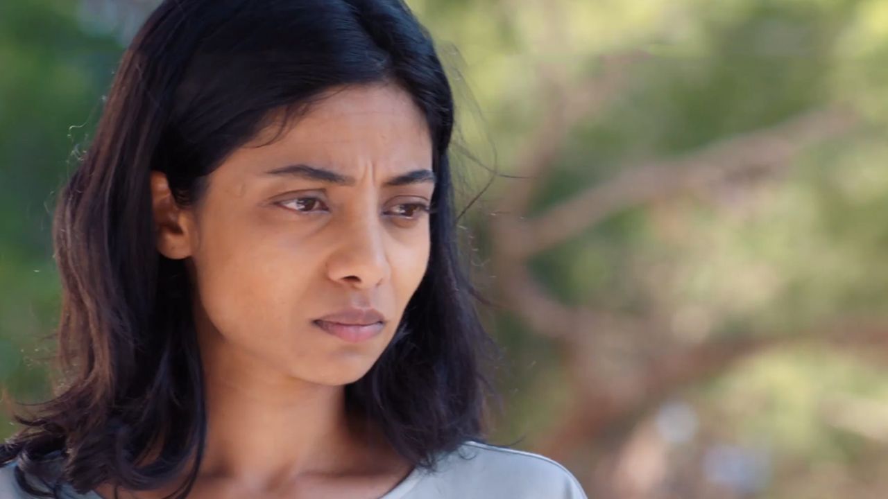 Demain nous appartient : Rani Bheemuck (Lou) réagit à la mort de Chemsa