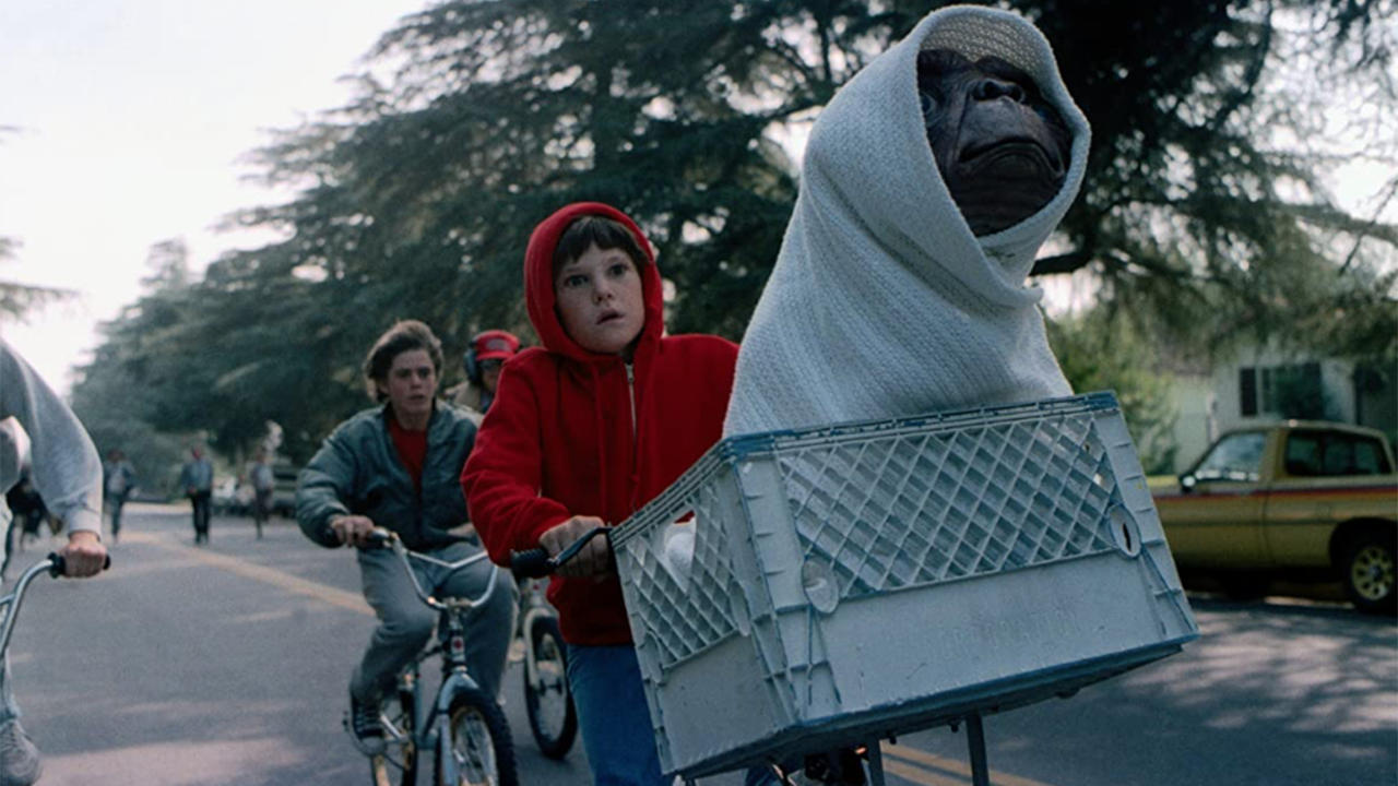 E.T. sur Netflix : Harrison Ford joue presque dans le film !