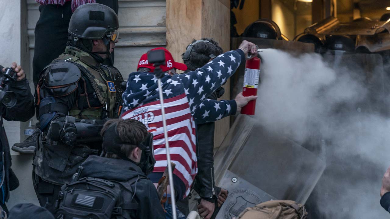 Attaque sur le Capitole : le documentaire Netflix qui annonçait le climat de guerre civile