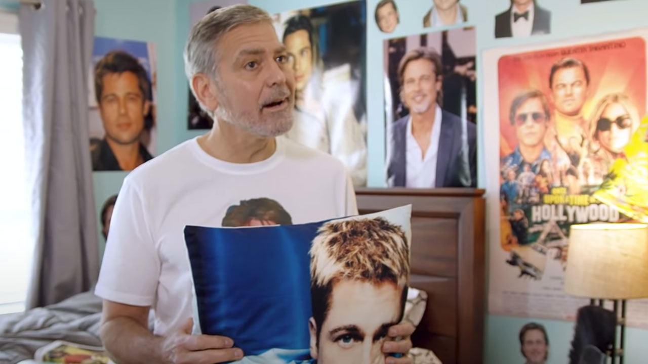 George Clooney : fan de Brad Pitt et horrible coloc dans un spot pour sa fondation
