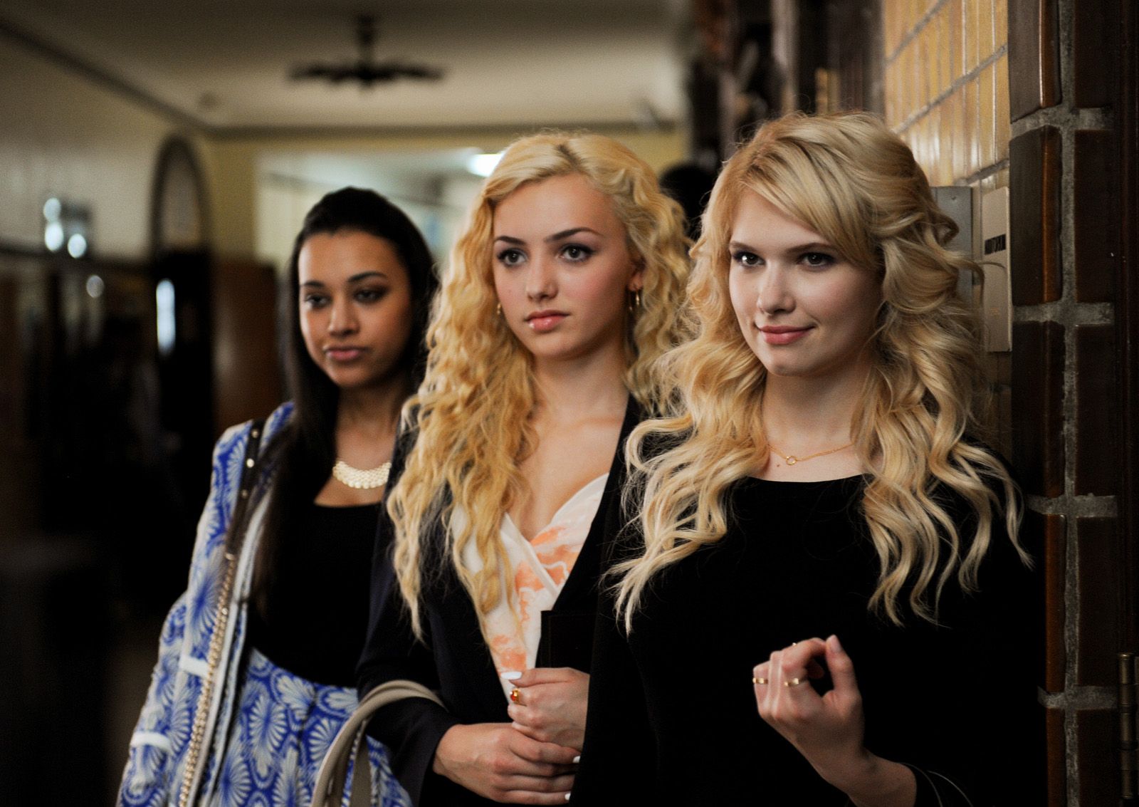 Photo de Peyton List The Outcasts Photo Claudia Lee,