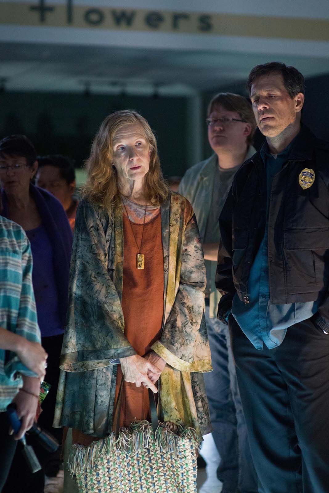 Films Et Séries Tv Avec Frances Conroy The Mist : Photo Frances Conroy - 2 sur 56 - AlloCiné