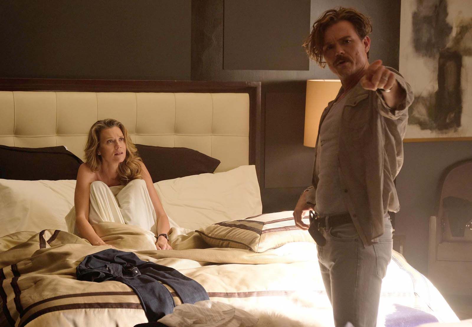 Films Et Séries Tv Avec Hilarie Burton L'Arme fatale : Photo Clayne Crawford, Hilarie Burton - 148 sur 269