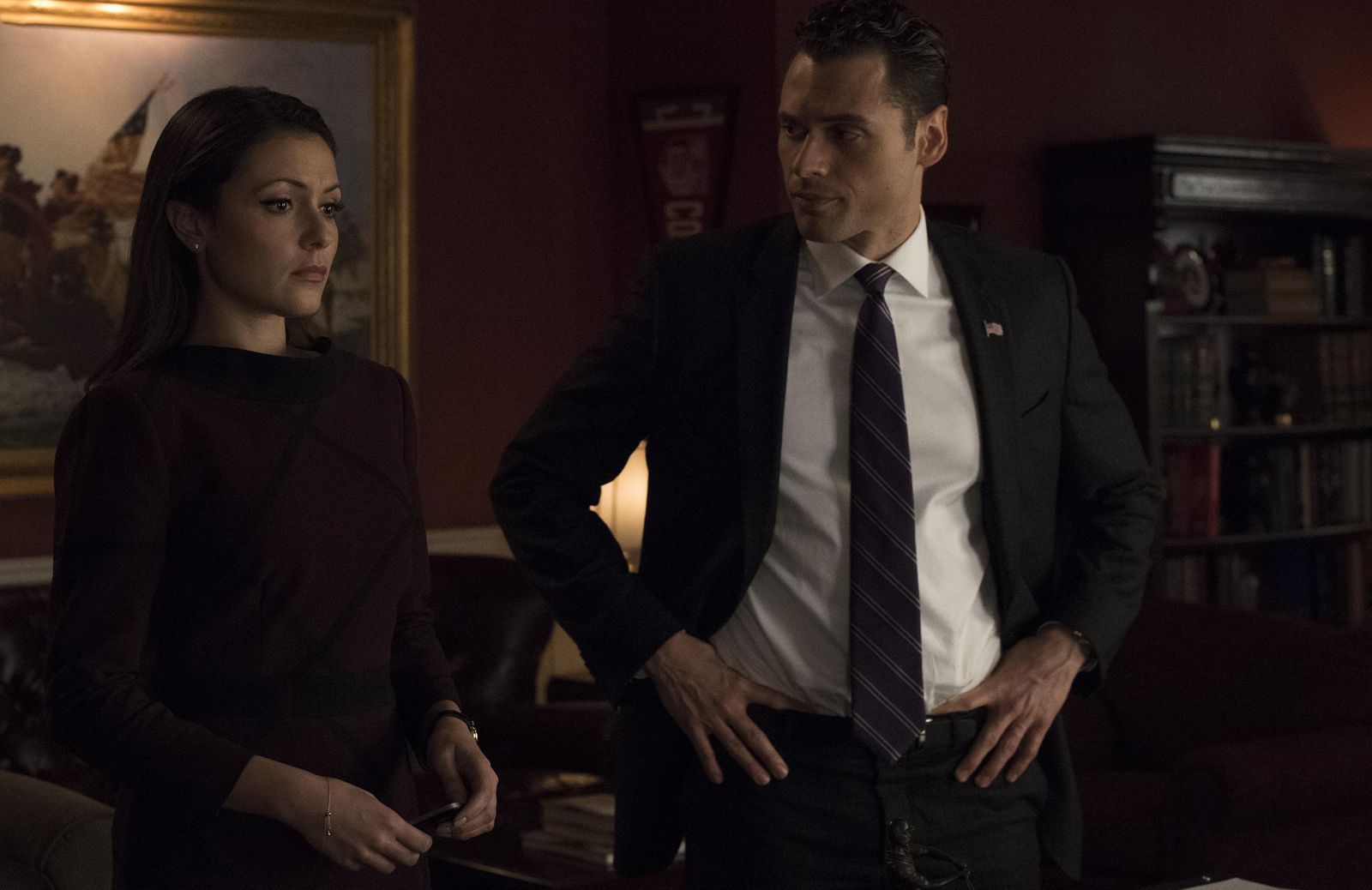 Films Et Séries Tv Avec Italia Ricci Designated Survivor : Photo Adan Canto, Italia Ricci - 20 sur 233