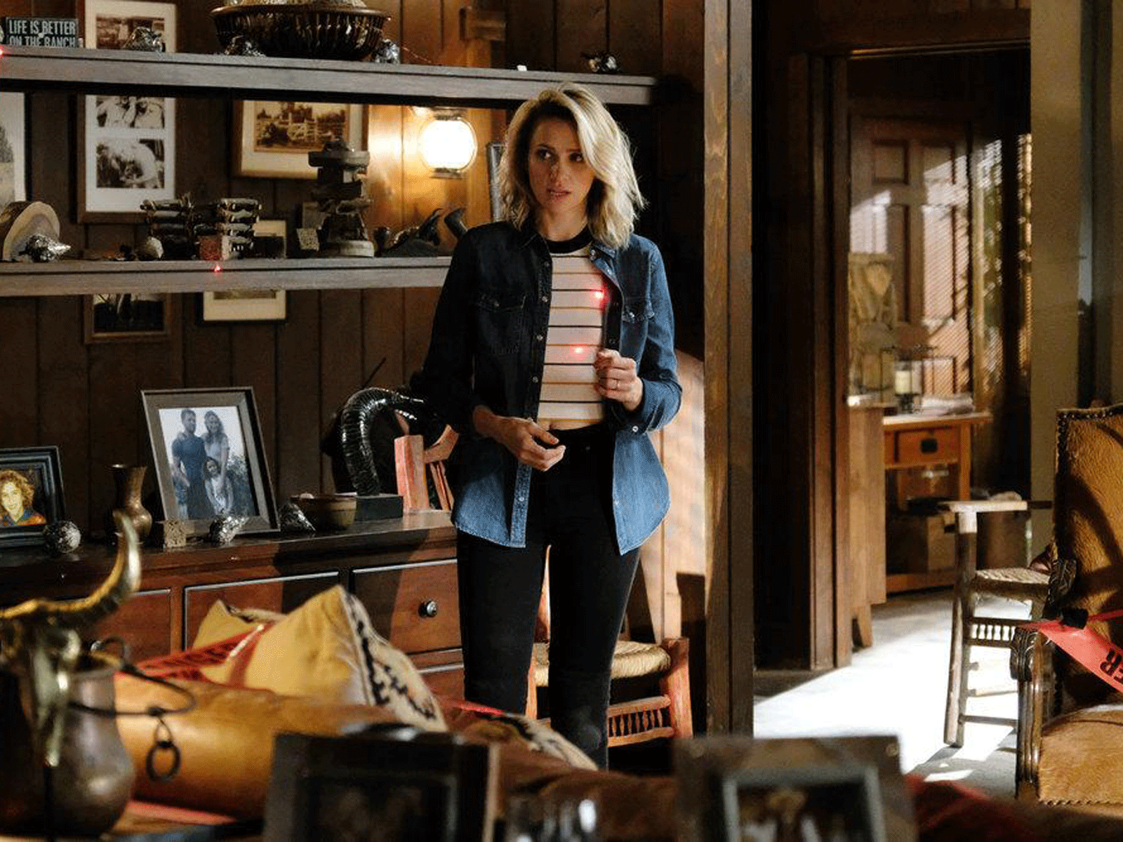 Shantel Vansanten Films Et Programmes Tv Shooter : Photo Shantel VanSanten - 1 sur 162 - AlloCiné