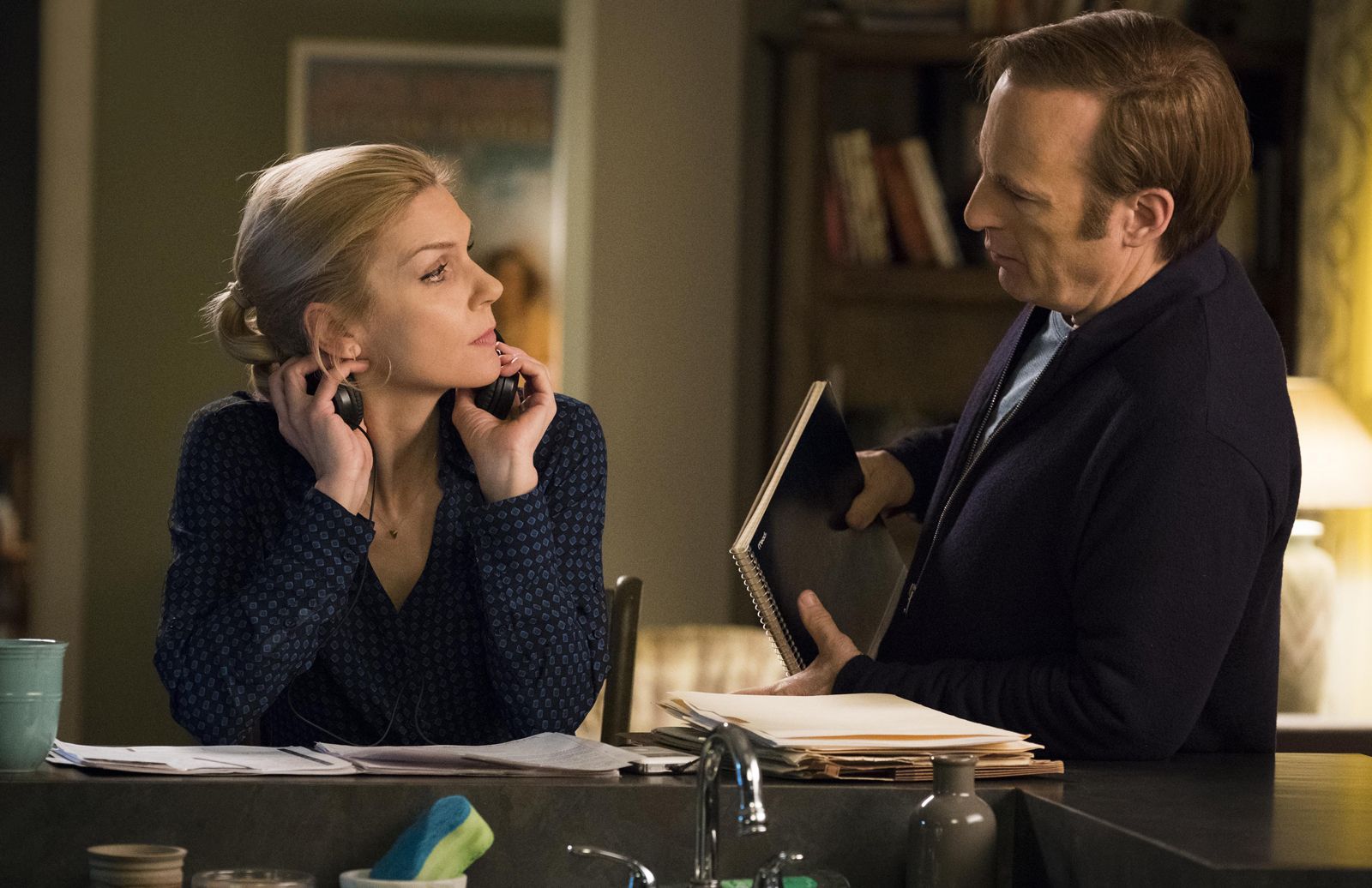 Films Et Séries Tv Avec Rhea Seehorn Photo de Rhea Seehorn - Photo Bob Odenkirk, Rhea Seehorn - AlloCiné