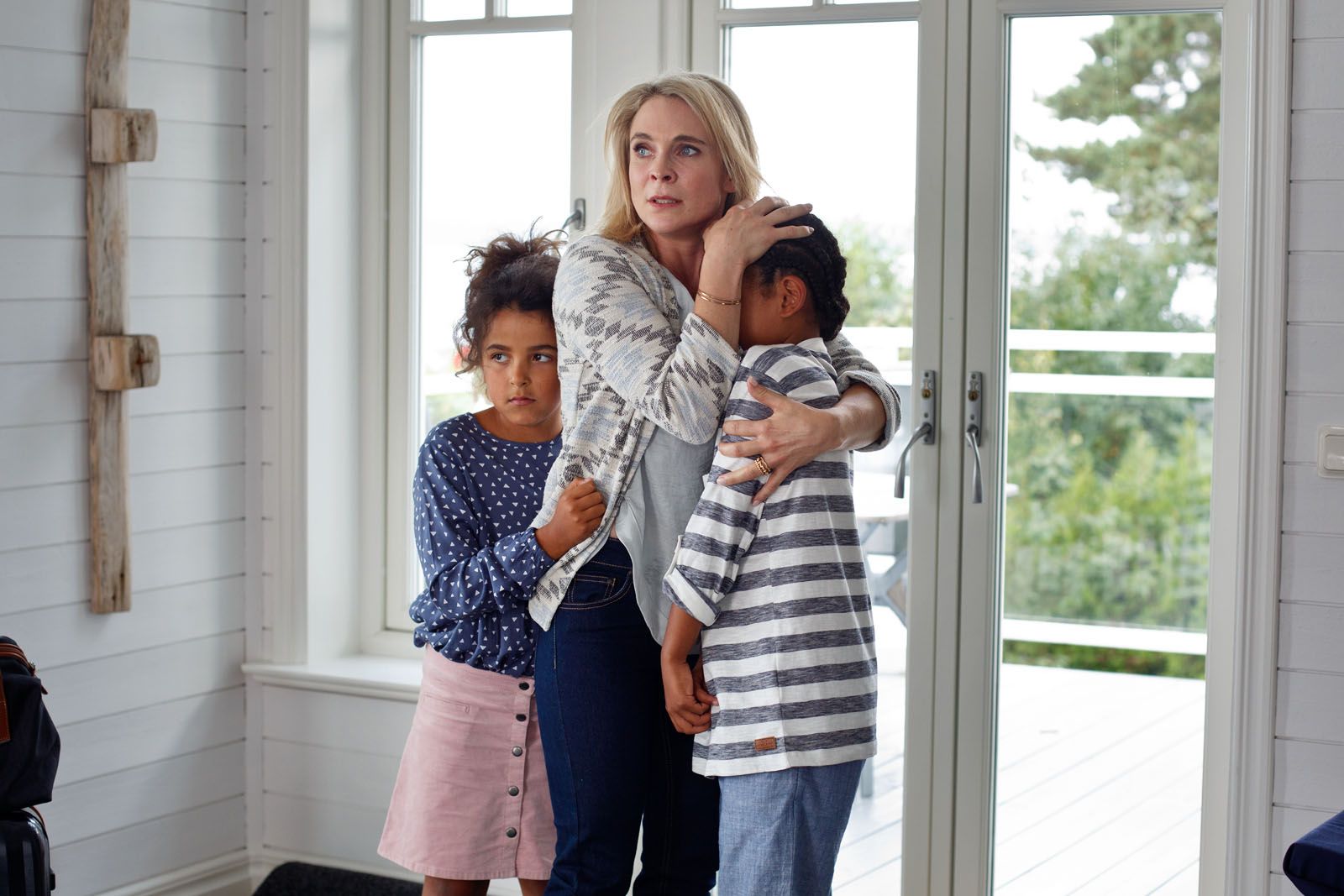 Meurtres à Sandhamn Photo Alba Karim, Kaisa Hammarlund, Marvin Dackén 3 sur 50 AlloCiné Meurtres à Sandhamn Photo Alba Karim, Kaisa Hammarlund, Marvin Dackén 3 sur 50 AlloCiné