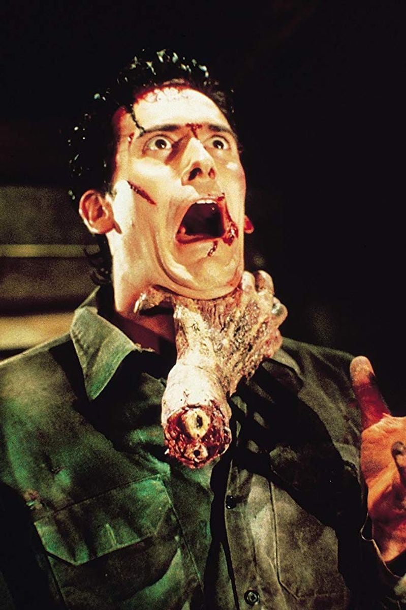 Ash Vs Evil Dead Saison 2 Streaming Photo de Bruce Campbell - Evil Dead 2 : Photo Bruce Campbell - AlloCiné