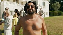 Teaser Just a gigolo : Olivier Baroux transforme Kad Merad en playboy sur le déclin Teaser Just a gigolo : Olivier Baroux transforme Kad Merad en playboy sur le déclin