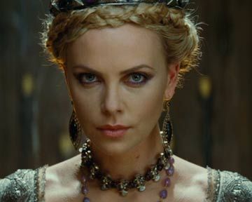 <strong>Blanche-Neige et le chasseur</strong> Bande-annonce (2) VO