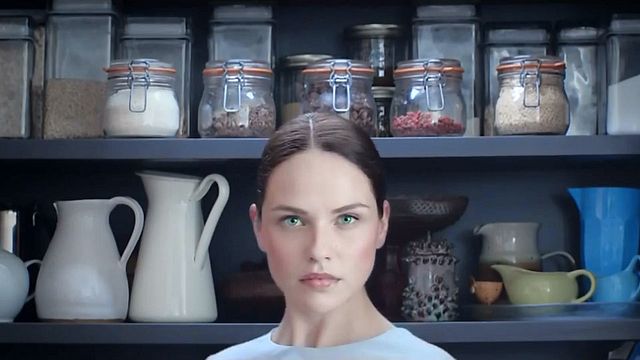 Humans - La pub pour vanter les mérites des "Synths"