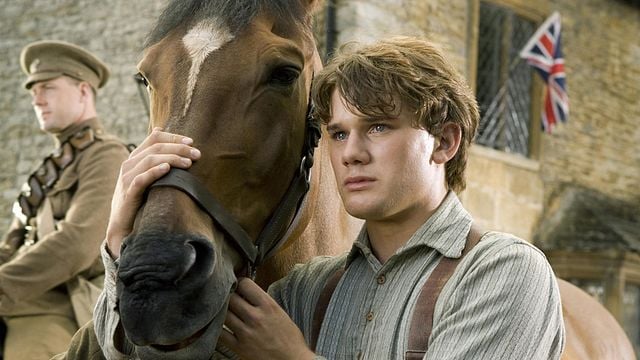 <strong>Cheval de guerre</strong> Bande-annonce VO