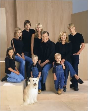 7 à la maison : photo Barry Watson, Beverley Mitchell, Catherine Hicks, David Gallagher, Jessica Biel