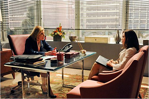 The Good Wife : photo Christine Baranski, Julianna Margulies