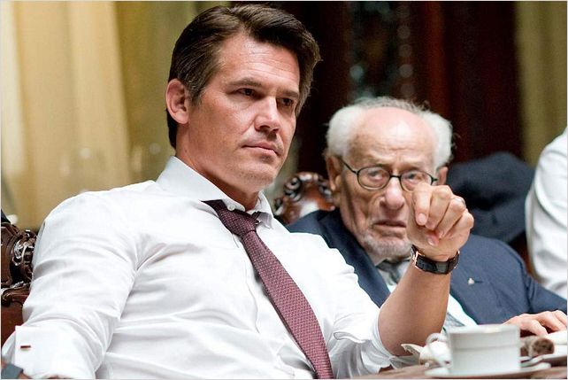 Wall Street : l'argent ne dort jamais : photo Eli Wallach, Josh Brolin, Oliver Stone