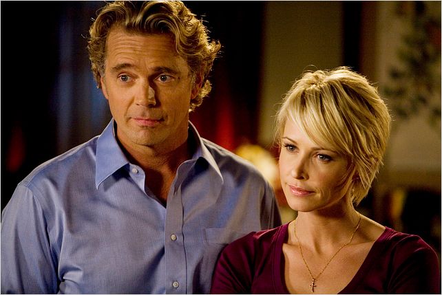 La Vie secrète d'une ado ordinaire : photo John Schneider, Josie Bissett