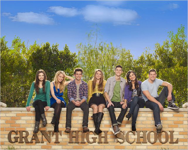 La Vie secrète d'une ado ordinaire : photo Daren Kagasoff, Francia Raisa, Greg Finley, India Eisley, Ken Baumann
