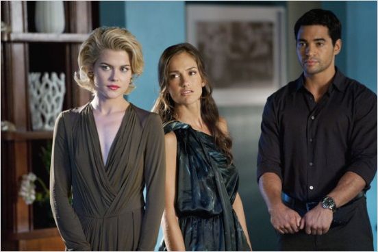 Photo Minka Kelly, Rachael Taylor, Ramon Rodríguez
