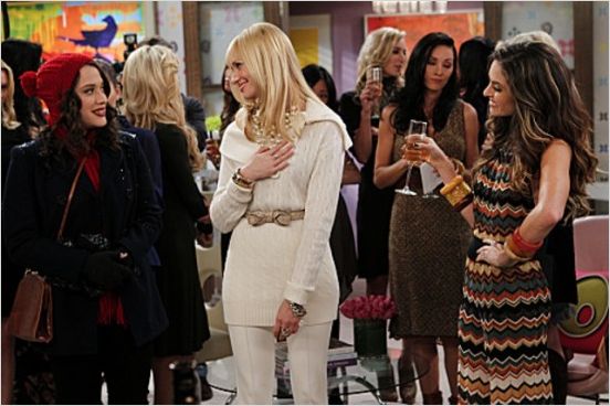 2 Broke Girls : photo Beth Behrs, Brooke Lyons, Kat Dennings