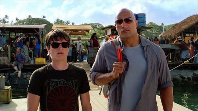 Voyage au centre de la Terre 2 : L'île mystérieuse : photo Brad Peyton, Dwayne Johnson, Josh Hutcherson
