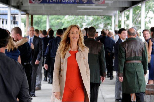 Revolution (2012) : photo Kim Raver