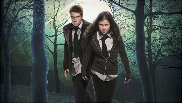 Wolfblood : Photo de Aimee Kelly et Bobby Lockwood 11 sur 16 - AlloCine
