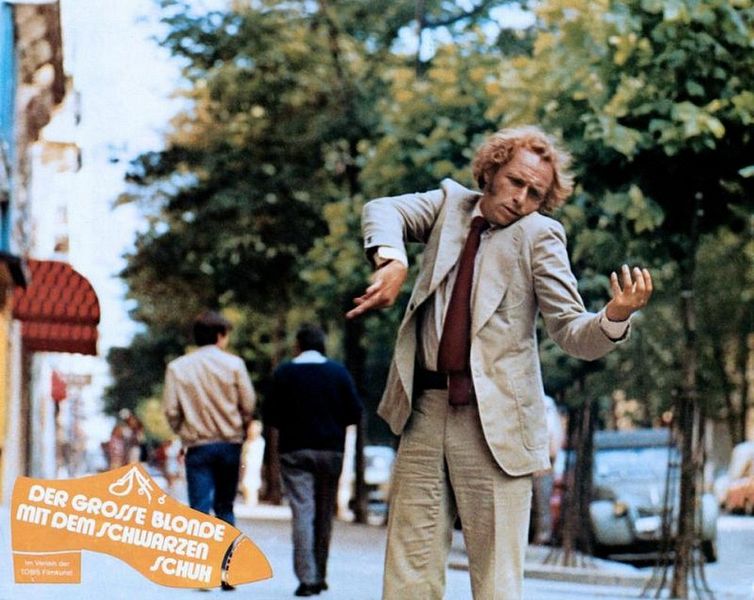 Le Grand Blond Avec Une Chaussure Noire Acteurs Le Grand Blond avec une chaussure noire (1972) au Cinéma Le Rex - Dieppe