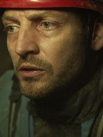 poster de 5000 pieds sous terre