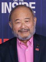 Clyde Kusatsu