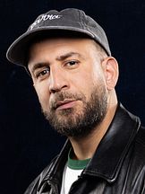 photo de Mehdi Maïzi